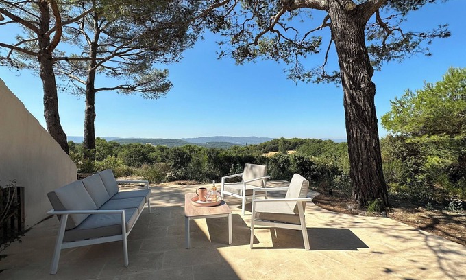 Lourmarin Villa | villa in Lourmarin, 6 en-suite bedrooms, exceptionnal view