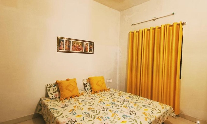Mathura Villa | Villa in Radha Golf l 5 mins to Sri Rupa Seva Kunj ISKCON l Near Gaurangi Ras Kunj & Brij Vasundhara