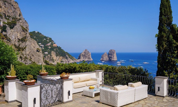 Marina Piccola Villa | Villa La Baika by MyVillaCollection