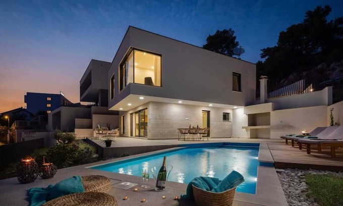 Gradac Villa | Villa La Pausa | Adriatic Luxury Villas