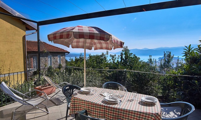 Arizzano House | Villa La Terrazza