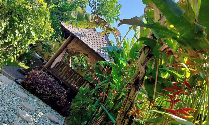 Batubelig House | Villa Layang Bulan for men