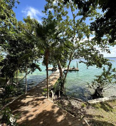 Bacalar Villa | Villa Lotta - private access to lagoon
