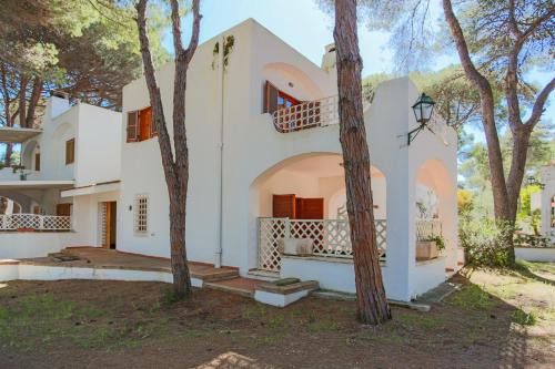 Acaya House | Villa Lupiae by BarbarHouse