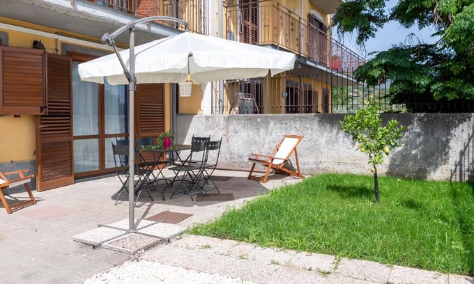 Trecastagni Apartment | Villa Marazia with Garden and Private Parking!