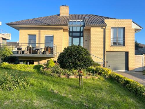Oostduinkerke-Bad House | Villa Mares