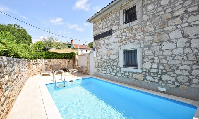 Mugeba Villa | VILLA NINI with fireplace, private pool, barbecue, bike and much more