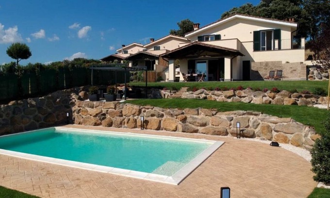 Trevignano Romano Villa | Villa Omlmo, Private Pool & Lake View