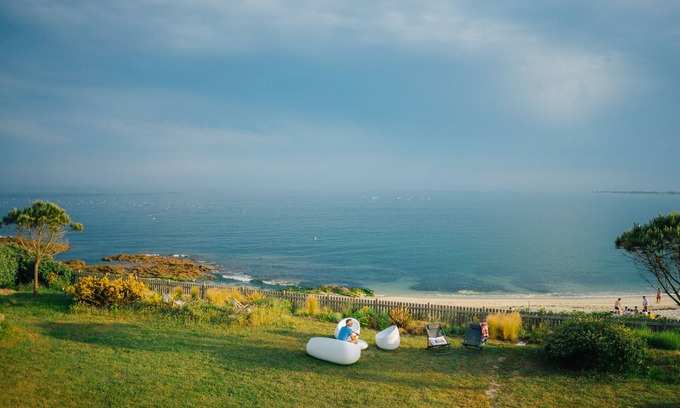 Combrit House | Villa on the beach with access to the beach close to Bedonet and Concarneau