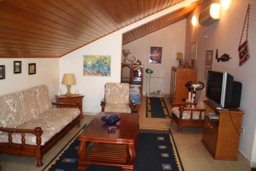 Durres Hotel | VILLA PEPETO Durres Albania