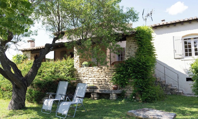 Cabrieres-d'Avignon House | Villa Provencale Face AU Luberon