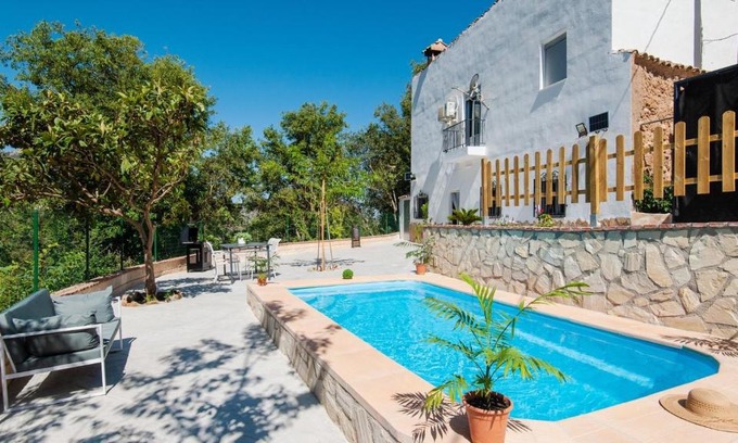 Quesada House | Villa Río Béjar Quesada by Ruralidays