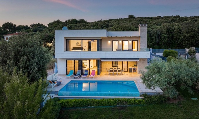 Vrsar Villa | Villa Sara - Luxurious villa with private pool and sauna, near the beach in Vrsar