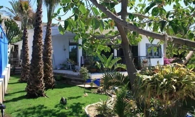 Coveta Fuma Villa | Villa sea view 230m2, 100m from the beach, swimming pool, garden, barbecue.