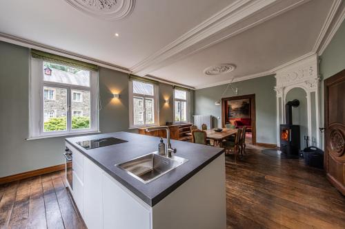 Monschau Apartment | Villa SEINERZEIT - Ferienwohnung ZEITREISE