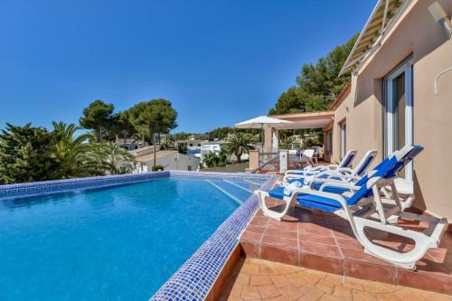 Moravit Villa | Villa Stella - Plusholidays