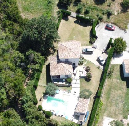 La Bruguiere Villa | Villa Superbe Vue