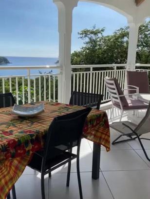 Deshaies Apartment | villa vue sur mer