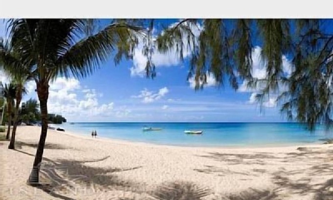Little Battaleys Villa | Villa with pool on the Barbados Riviera, walking distance to beach, and town