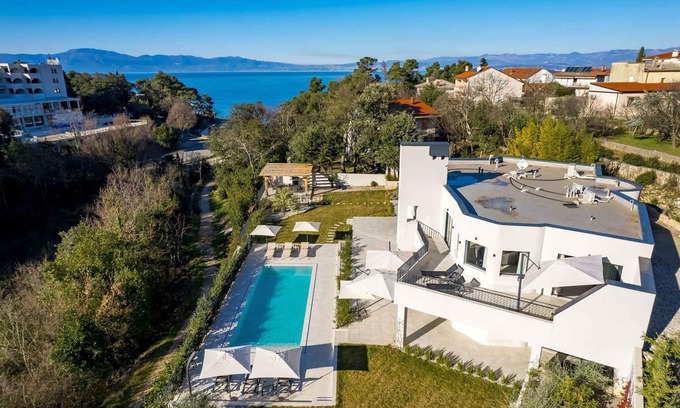 Milcetici Villa | Villa with pool, sauna and Jacuzzi use