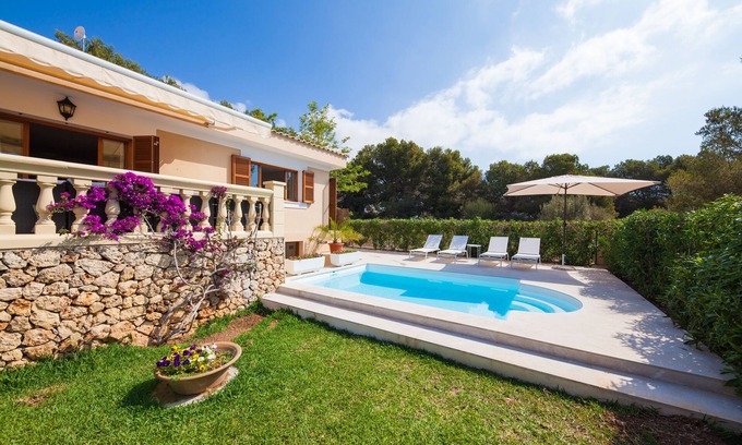 Cala Mandia House | VILLA WITH POOL SITUATED BETWEEN THE BEACHES OF CALA MENDIA AND CALA ANGUILA