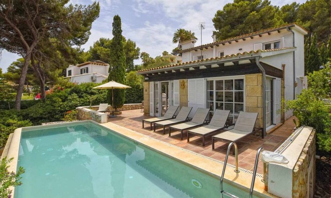 Provensals House | Villa with sea views and pool & a/c for 6 people