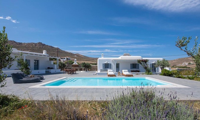 Xilokeratidi Villa | Villa Zaira by Opus