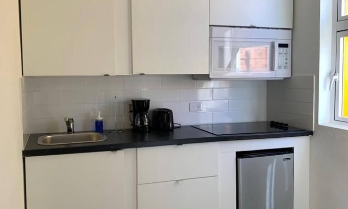 Universidad Apartment | Villas at Auxilio Mutuo 105