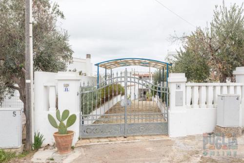 Torre Vado Apartment | Villetta Pisa 2 by Puglia On line