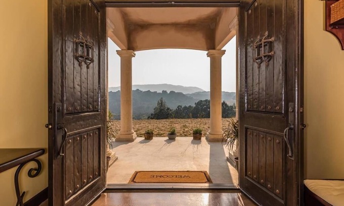 Paso Robles House | ViNO On ViNEYARD-Westside Wine Trail