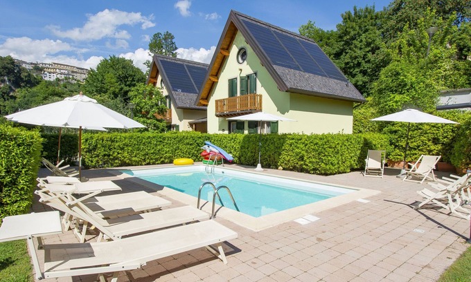 Coreglia Antelminelli House | Viola (BLU601) by Interhome