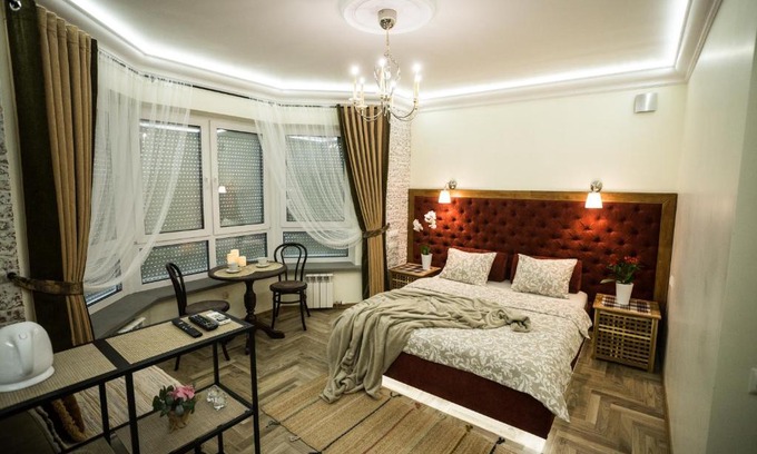 Frunzensky District Apartment | VIP Apart E.Polotskoy 5