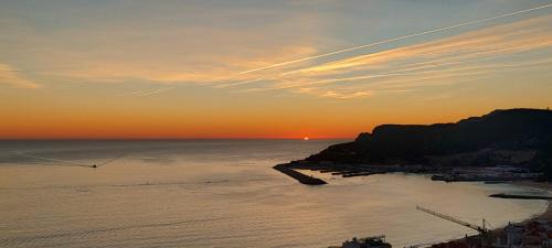Santiago Apartment | Vista Mar-Sesimbra