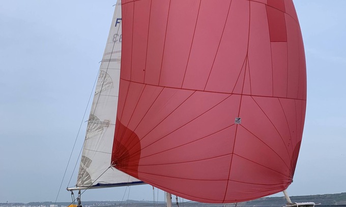 Boulogne-sur-Mer Boat Rental | Voilier Rush Capobar