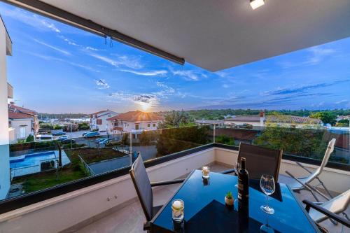 Banjole Apartment | Volme View