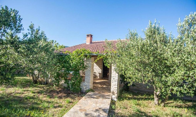 Pirovac House | Vransko Lake House