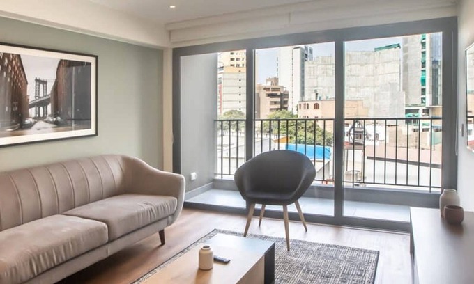 Armendariz Apartment | w Perfect 2BR With Balcony in Miraflores