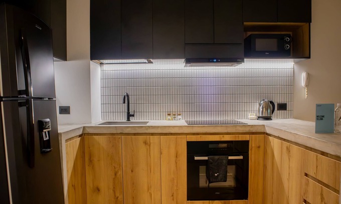 Barranco Apartment | w Phenomenal 1BR w Balcony in Barranco