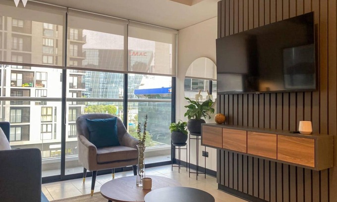 San Isidro Centro Financiero Apartment | w Spectacular 2BR With Balcony in San Isidro
