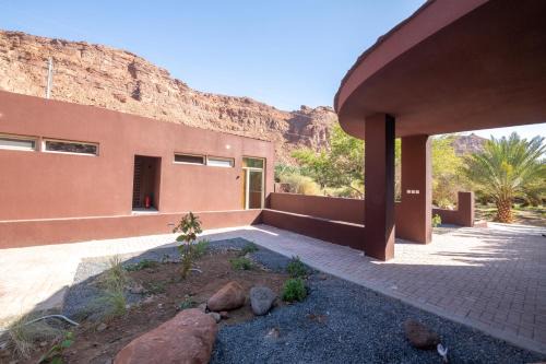 Western Province House | Wadi Sader