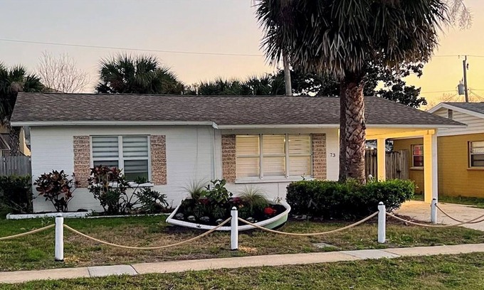 Ormond Ocean Gard Cottage | Walk to Beach Cottage