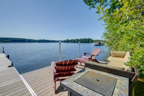 Laconia Apartment | Walk to Lake Winnisquam Access Cozy Retreat