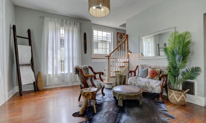 Midtown House | Walk to Overton Square from your Historic Retreat