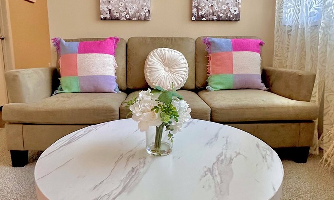 Legacy Park Apartment | Walkable Chic Studio in Trendy Area/Parking garage/Wifi