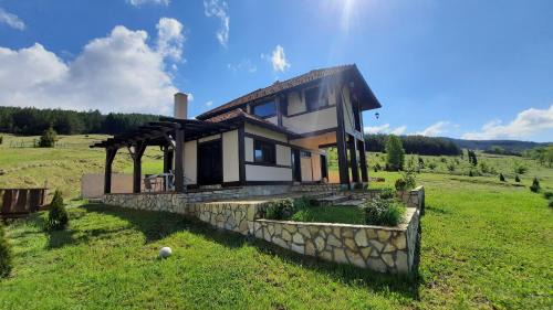 Central Serbia Villa | Wass House