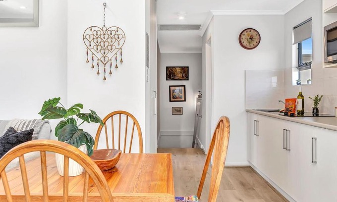 Moana House | 'Waurra' A Cosy Moana Beach Getaway