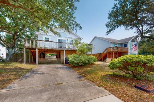 Colington House | WaveDancer KDH116
