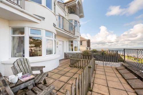 Mortehoe House | Waves End