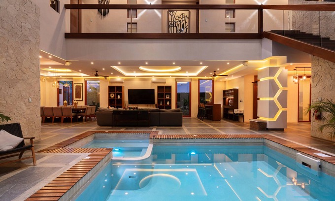 Cancun Villa | WAYAK Luxury! 5BR Private Pool & Gym, 24/7Security