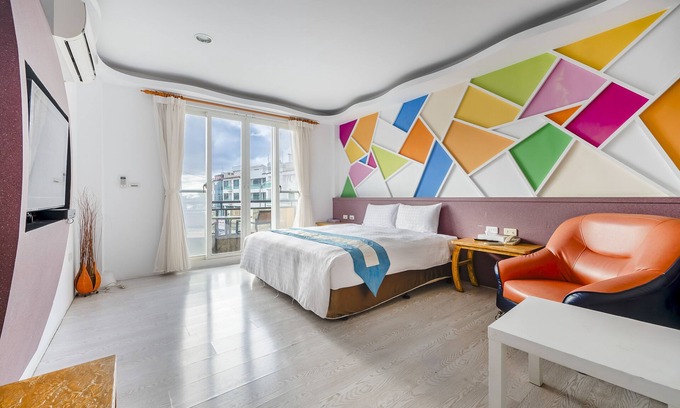 Big Beach House | Wei Yuan Hotel